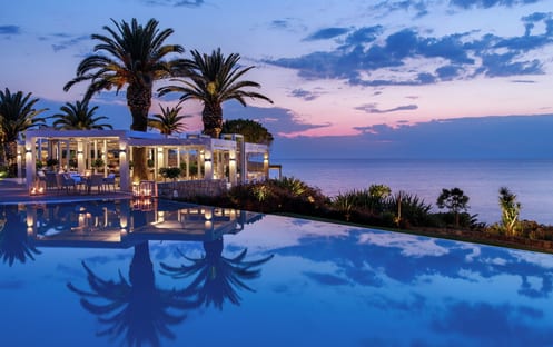 Club Lounge Restaurant